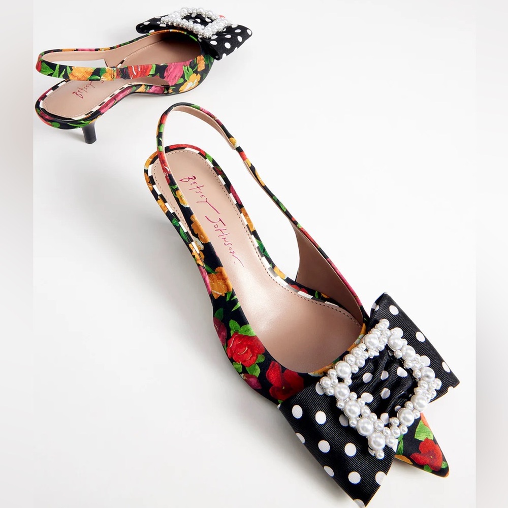 Betsey Johnson Black and Red Heels 6.5